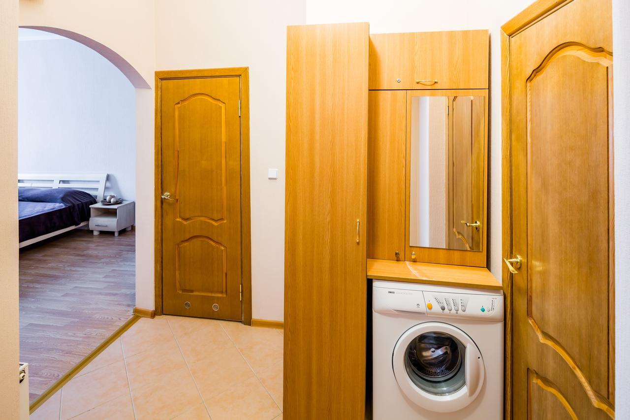 Апартаменти На Гнатюка 17 Lviv Extérieur photo